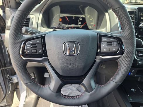 New 2026 Honda Ridgeline Black Edition image 16