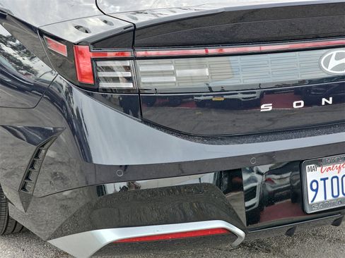 Certified 2025 Hyundai Sonata Limited image 12