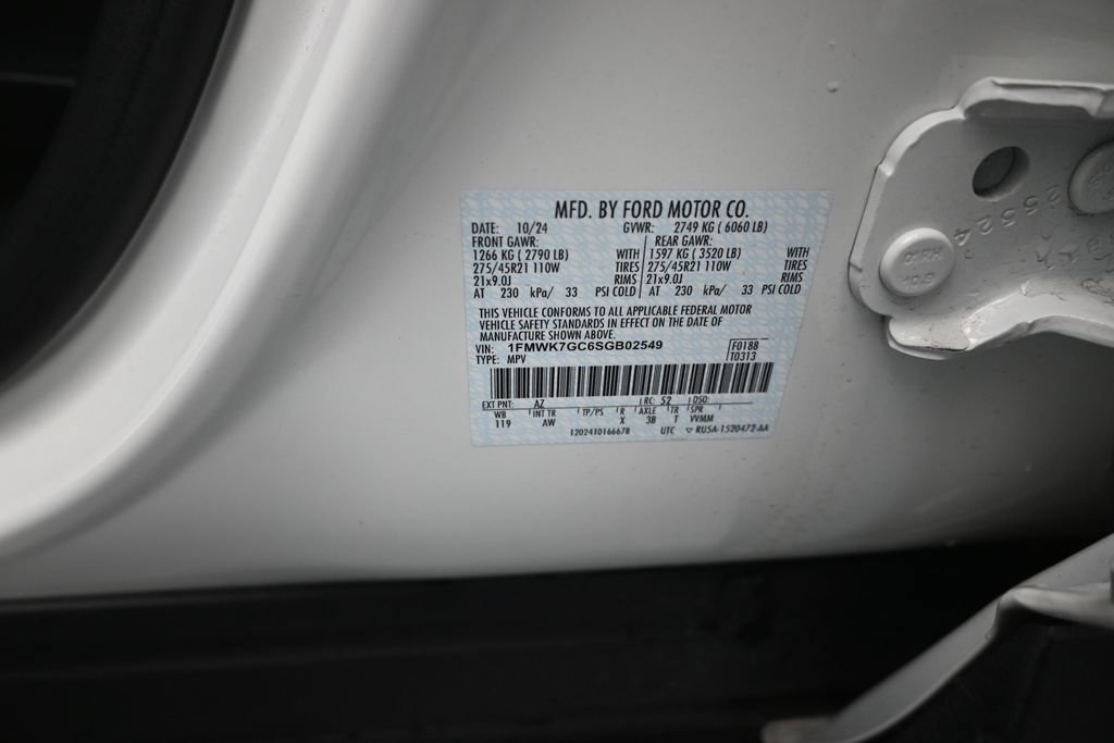 Used 2025 Ford Explorer ST RWD image 20