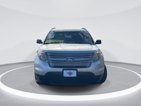 Used 2014 Ford Explorer 4WD image 2