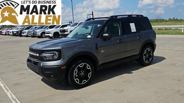 Used 2025 Ford Bronco Sport Outer Banks w/ Outer Banks Tech Package+ AWD/4WD image 4