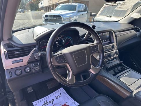 Used 2018 GMC Yukon XL Denali w/ Open Road Package image 12