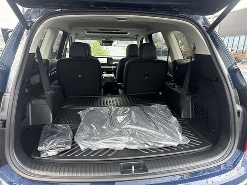 New 2025 Kia Telluride S image 49