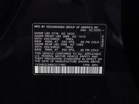 Used 2025 Volkswagen Atlas Cross Sport SE image 24