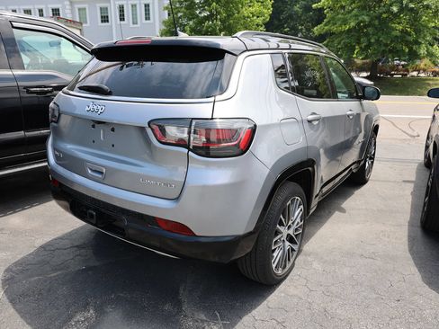 Used 2023 Jeep Compass Limited w/ Elite Group AWD/4WD image 6
