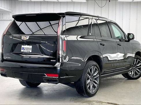 Used 2023 Cadillac Escalade Sport Platinum AWD/4WD image 12