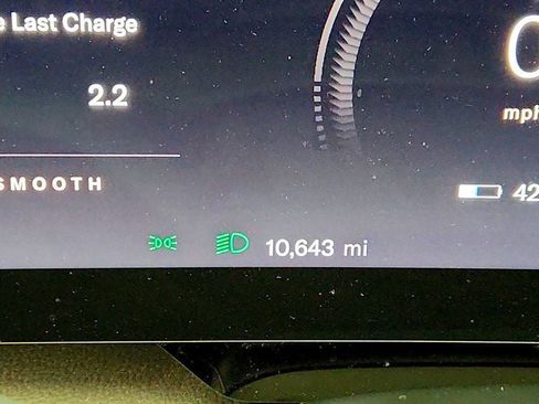 Used 2024 Lucid Air Touring image 15