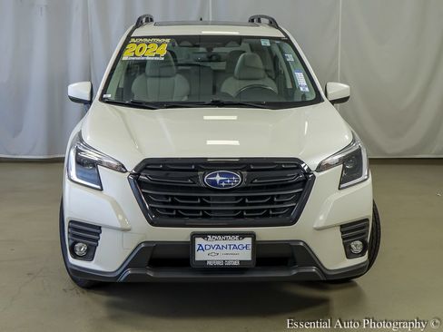 Used 2024 Subaru Forester Premium AWD/4WD image 5