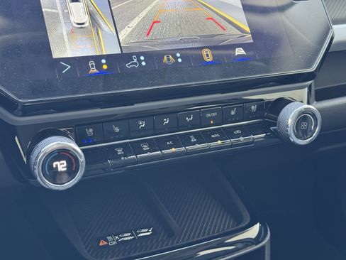 New 2027 Chevrolet Bolt RS w/ Technology Package FWD image 23