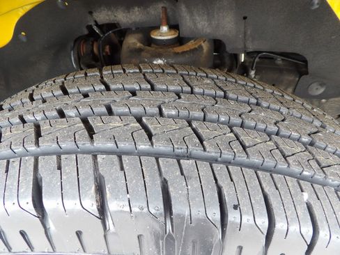 Used 2019 GMC Savana 3500 Extended w/ Driver Convenience Package image 47