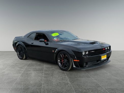 Used 2021 Dodge Challenger R/T Scat Pack image 7