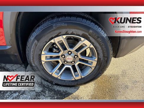 Used 2026 GMC Terrain Elevation w/ Technology Package II image 19