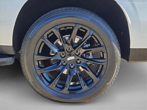 Used 2023 Cadillac Escalade ESV Sport Platinum w/ LPO, ONYX Package image 26