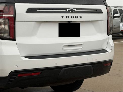 Used 2024 Chevrolet Tahoe Z71 w/ Luxury Package image 6