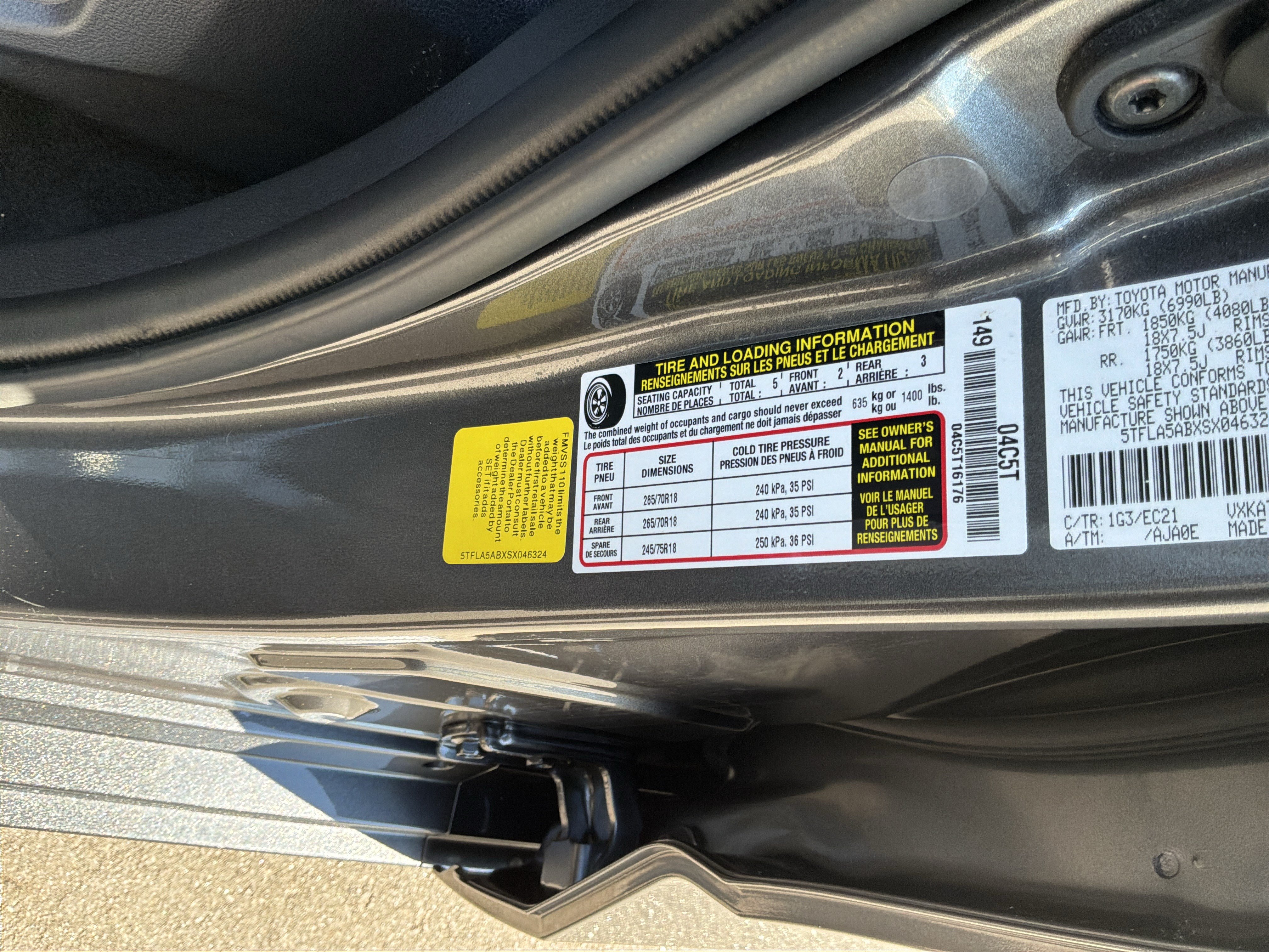 Used 2025 Toyota Tundra SR5 w/ SR5 Premium Package RWD image 31