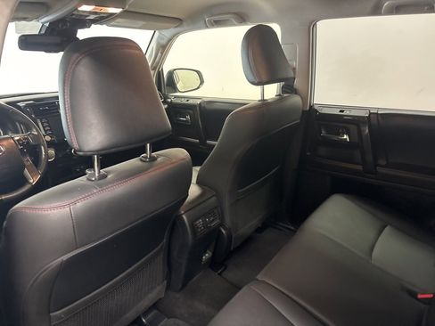 Used 2024 Toyota 4Runner TRD Off-Road Premium image 12