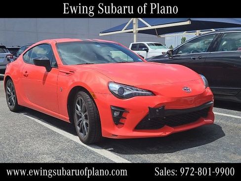 Used 2017 Toyota 86 860 Special Edition RWD image 3