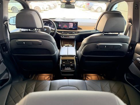 Used 2024 BMW X5 xDrive40i AWD/4WD image 27