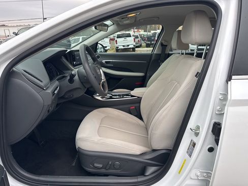 Used 2021 Hyundai Sonata SEL w/ Cargo Package image 18