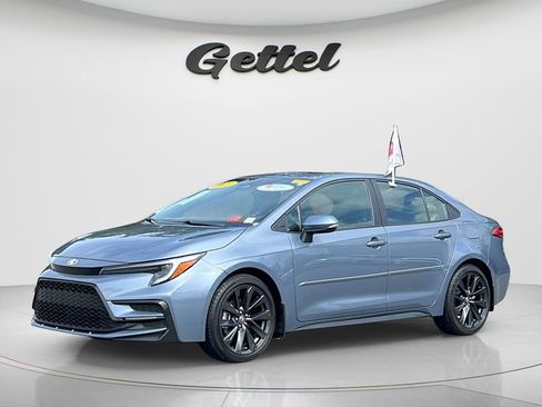 Used 2023 Toyota Corolla XSE FWD image 1