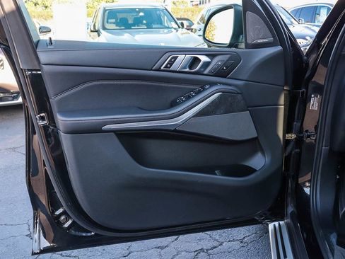 Used 2025 BMW X5 sDrive40i image 23