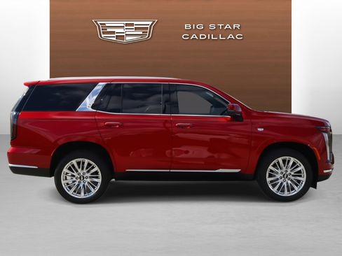 Certified 2025 Cadillac Escalade Premium Luxury w/ LPO, Floor Liner Package image 6