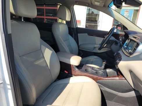 Used 2017 Kia Sorento EX w/ EX Advanced Touring Package image 28