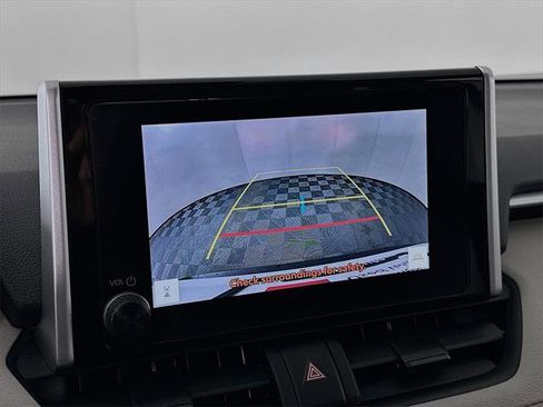 Certified 2025 Toyota RAV4 XLE image 19