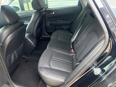 Used 2020 Kia Optima SE FWD image 14