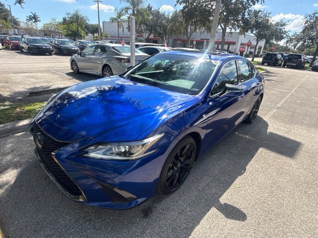 Used 2022 Lexus ES 350 F Sport w/ Accessory Package 2 FWD image 2
