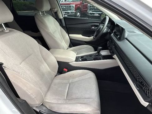 Used 2024 Honda Accord LX image 11