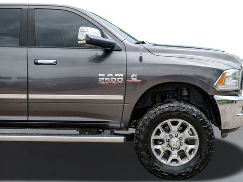 Used 2014 RAM 2500 Laramie w/ Convenience Group image 7