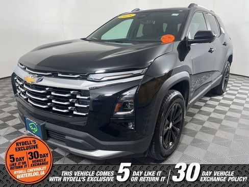 Certified 2025 Chevrolet Equinox LT w/ Convenience Package II AWD/4WD image 11