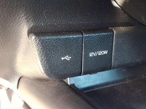 Used 2024 Toyota Camry SE image 20