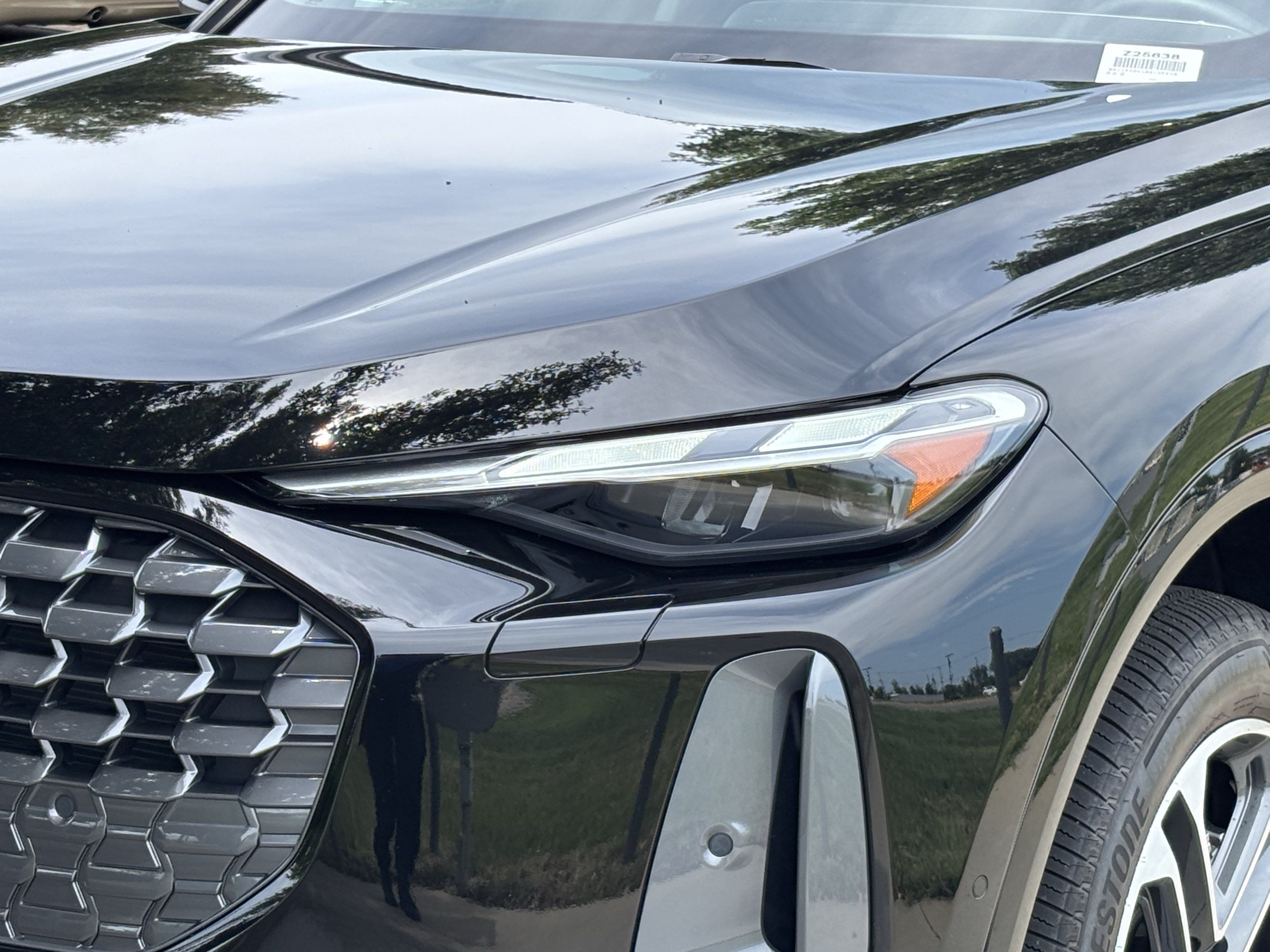 Certified 2025 Audi Q5 Premium AWD/4WD image 6