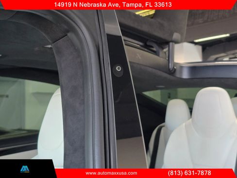 Used 2017 Tesla Model X 75D image 24