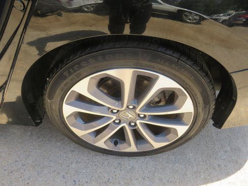 Used 2013 Honda Accord Sport image 28