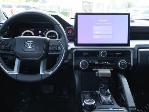 Certified 2024 Toyota Tacoma TRD Off-Road image 26