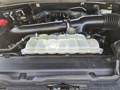 Used 2022 Ford Expedition Max Limited RWD image 32