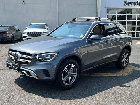 Used 2022 Mercedes-Benz GLC 300 4MATIC image 1