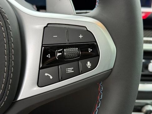 New 2026 BMW X5 M60i image 13