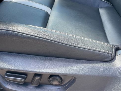 Used 2025 Toyota Camry SE FWD image 22