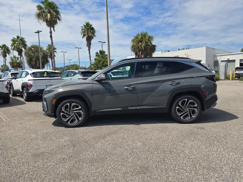 New 2026 Hyundai Tucson Limited w/ Tow & Go Package FWD image 3