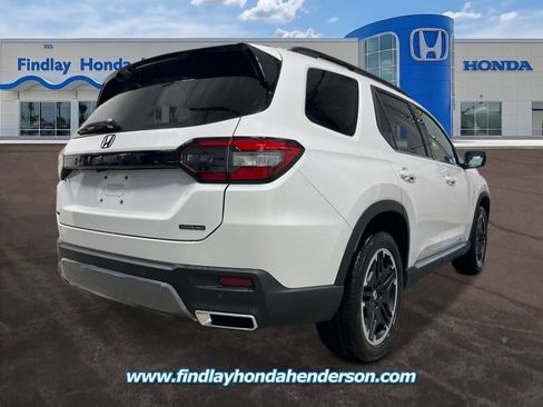 New 2026 Honda Pilot Touring image 5