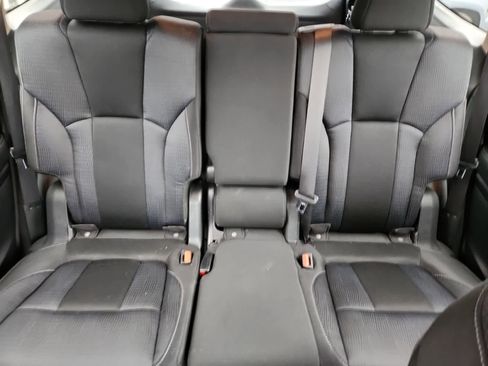 Used 2021 Subaru Ascent Premium w/ Convenience Package image 22