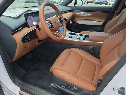 New 2026 Genesis GV70 2.5T Advanced AWD/4WD image 10