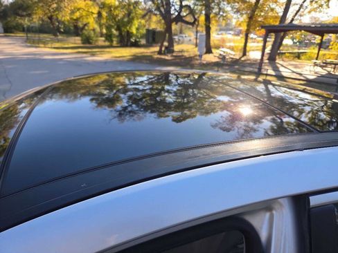 Used 2015 Hyundai Genesis 3.8 w/ Option Group 03 image 13