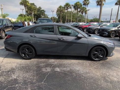 Certified 2023 Hyundai Elantra SEL w/ Cargo Package FWD image 3