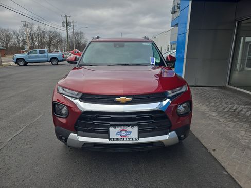 Used 2023 Chevrolet TrailBlazer LT w/ Convenience Package image 4