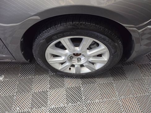 Used 2010 Lincoln MKZ FWD image 26